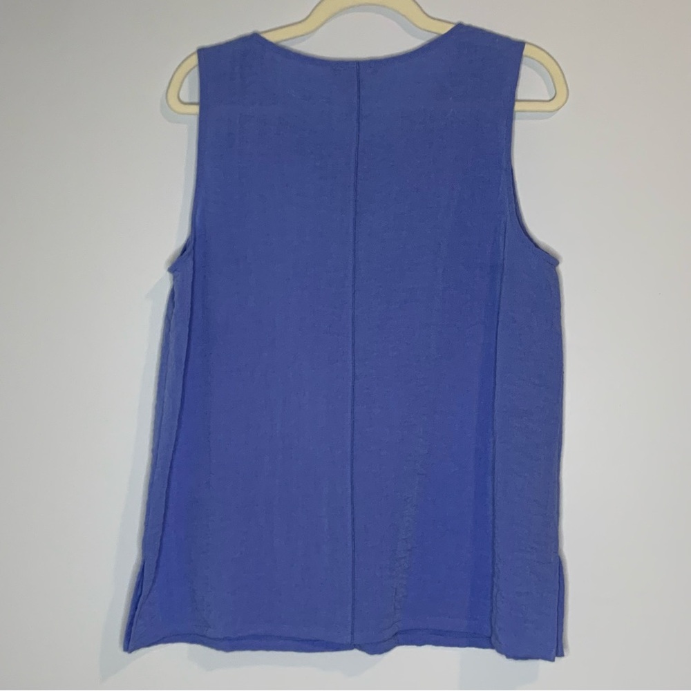 Size M/L 4 Piece Bundle;Capris, Shorts, Sleeveless Blouse, Cold Shoulder Blouse - Picture 7 of 9
